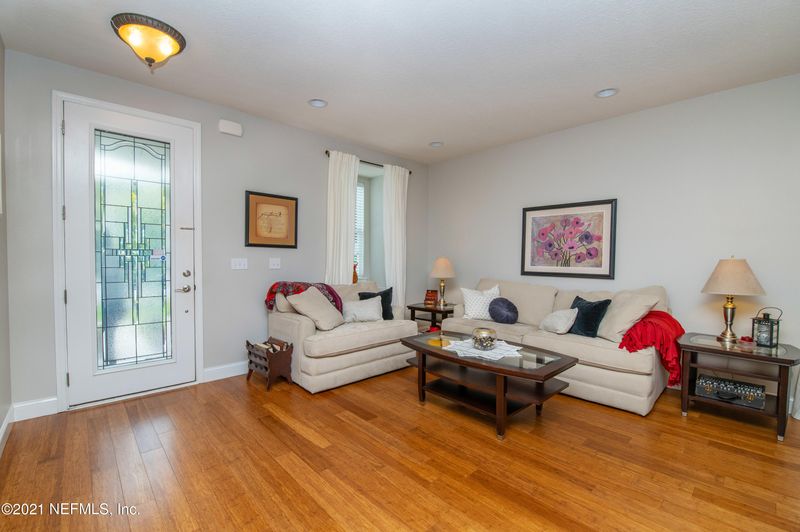 369 Brantley Harbor Dr, St Augustine, FL 32086