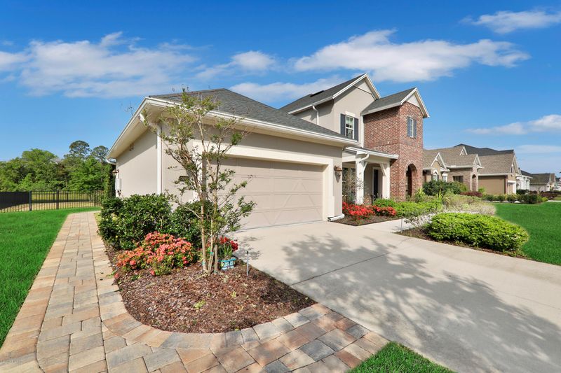 3694 Burnt Pine Dr, Jacksonville, FL 32224