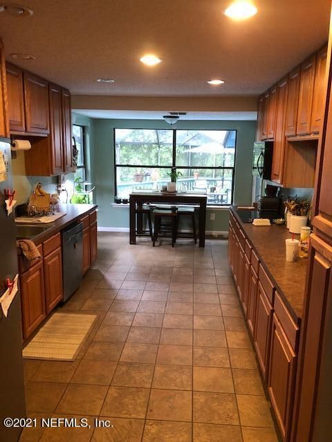 371 Cedar Run Dr, Fleming Island, FL 32003
