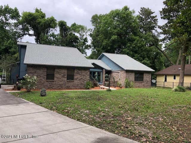 371 Cedar Run Dr, Fleming Island, FL 32003