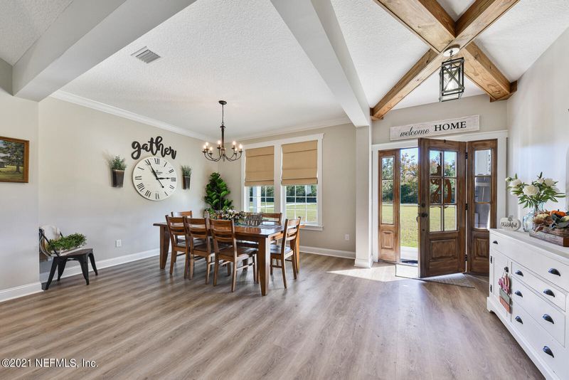 37100 Old Pineridge Rd, Hilliard, FL 32046