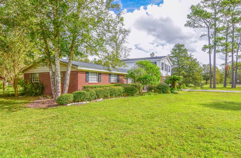 37142 Alice St, Hilliard, FL 32046