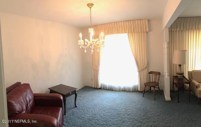 3718 Buckskin Trl E, Jacksonville, FL 32277