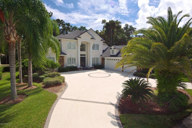 372 Clearwater Dr, Ponte Vedra Beach, FL 32082