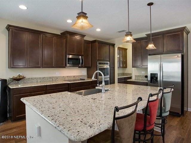372 Heron Landing Rd, St Johns, FL 32259