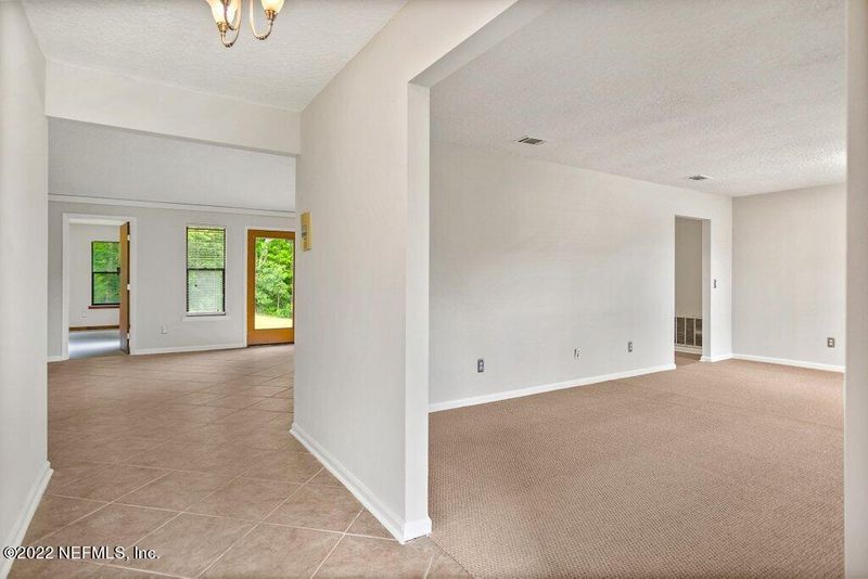 3724 Aladdin Acres Dr, Jacksonville, FL 32223