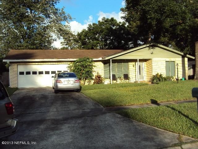 3727 Spence Ct, Jacksonville, FL 32207