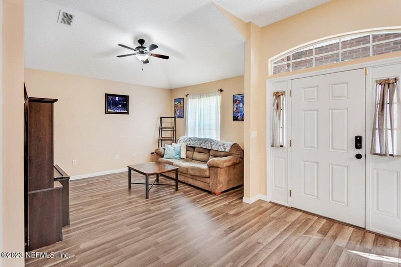 3729 Mill View Ct, Orange Park, FL 32065