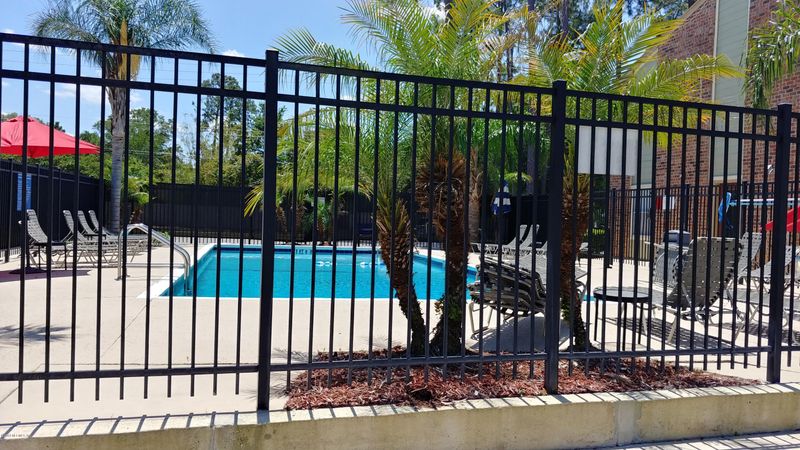3737 Loretto Rd #504, Jacksonville, FL 32223