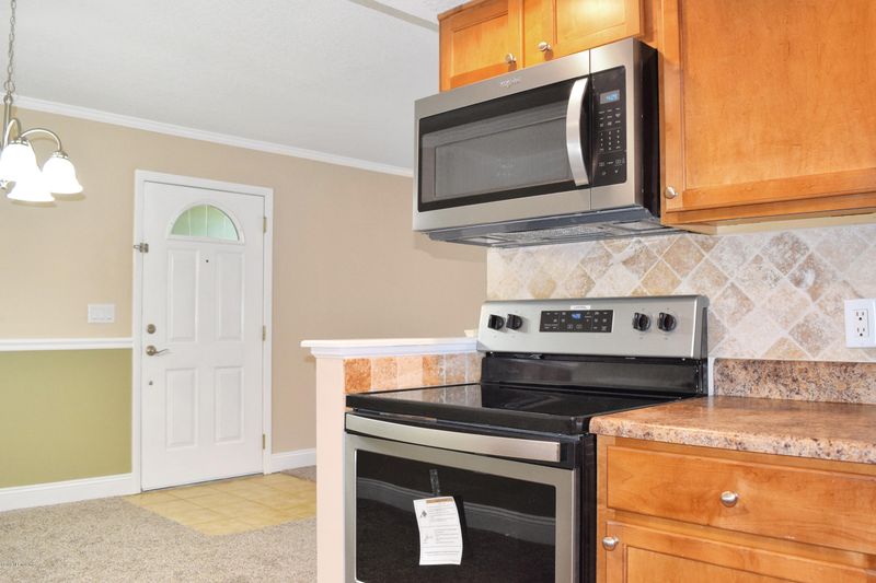 3737 Loretto Rd #801, Jacksonville, FL 32223