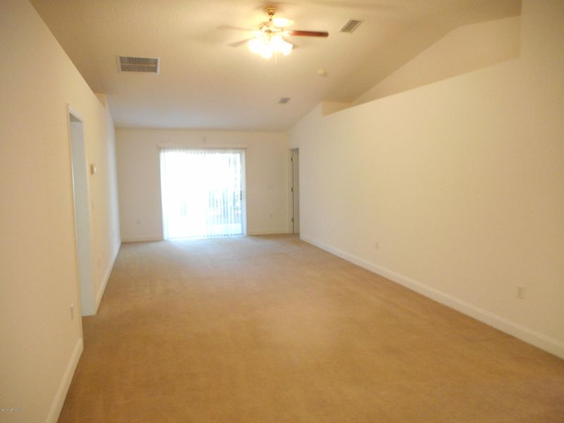 3739 Longleaf Forest Ln, Jacksonville, FL 32210