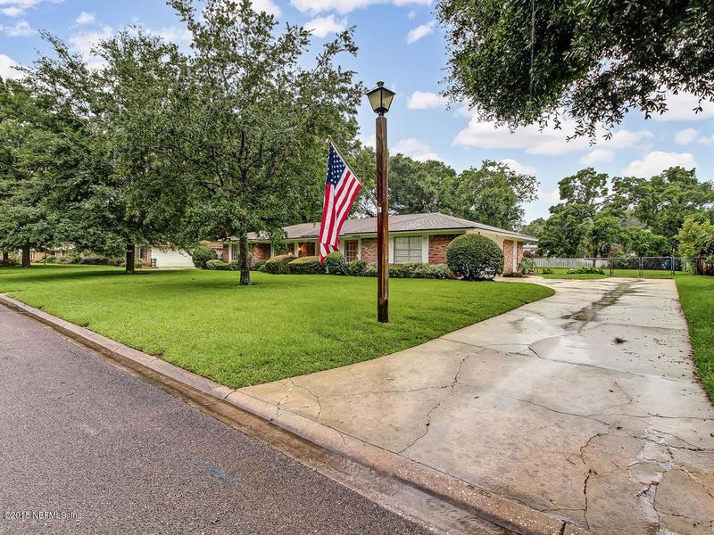3742 Colony Cove Trl, Jacksonville, FL 32277