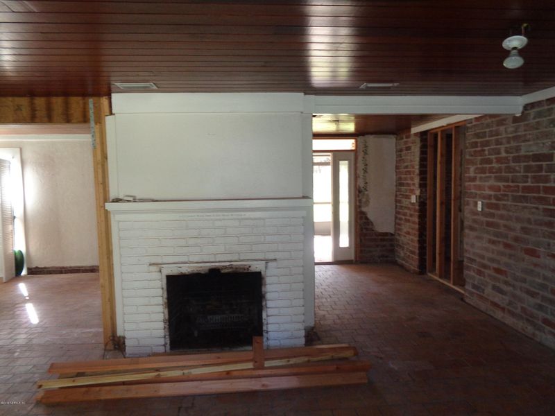 3748 Rubin Rd, Jacksonville, FL 32257