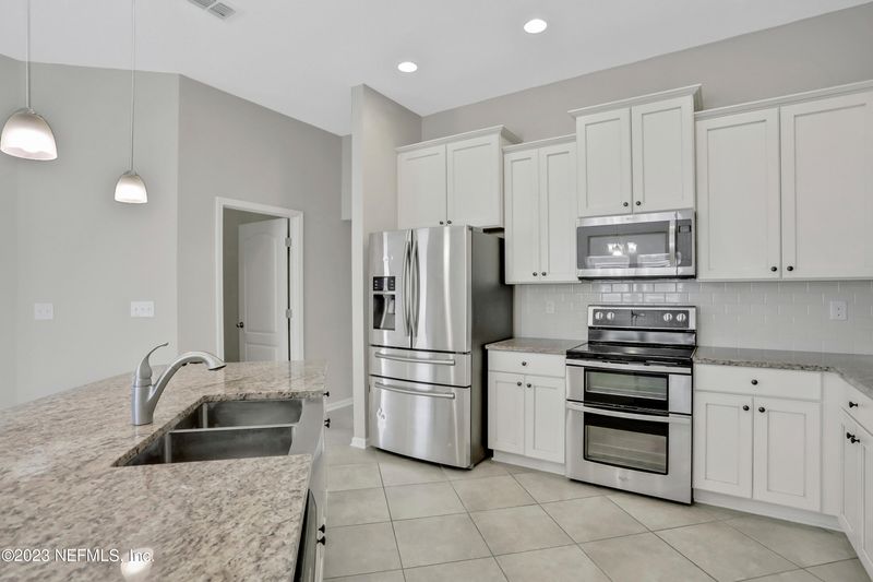 375 Samara Lakes Pw, St Augustine, FL 32092