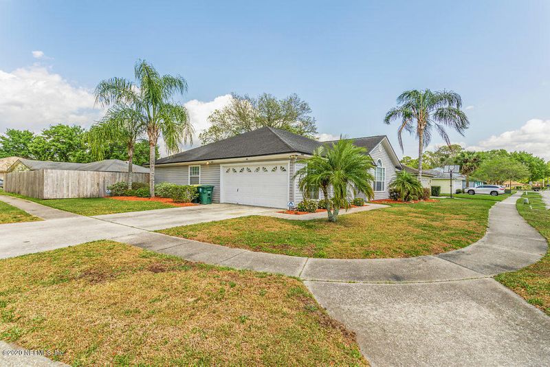3759 Barbizon Cir, Jacksonville, FL 32257