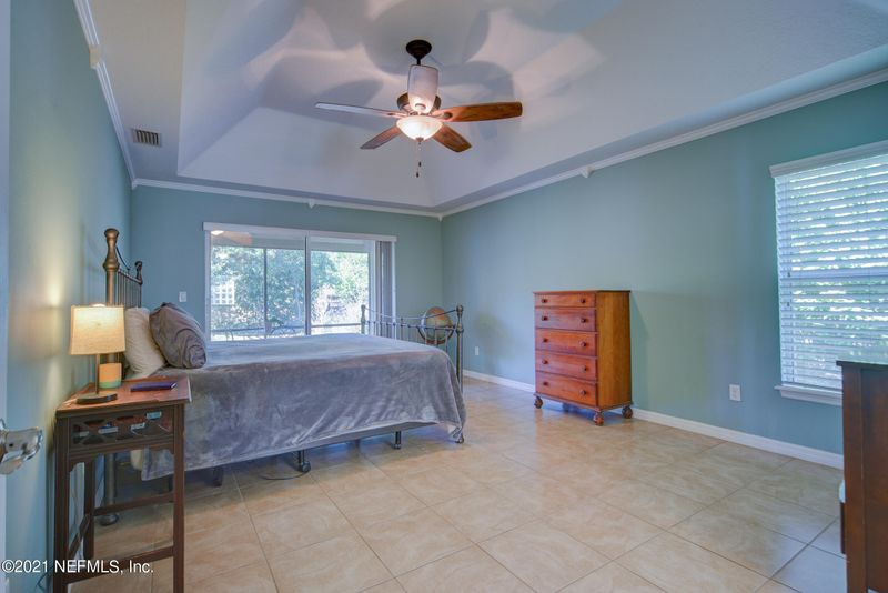 376 Point Pleasant Dr, St Augustine, FL 32086