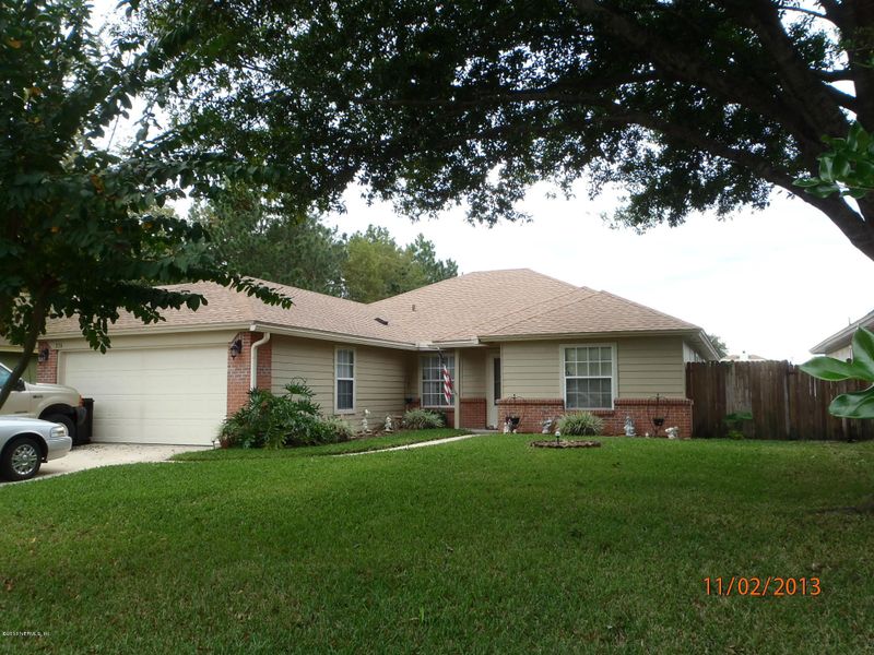 376 Willow Green Dr, Orange Park, FL 32073