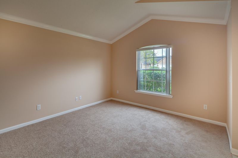 3768 Southbank Cir, Green Cove Springs, FL 32043