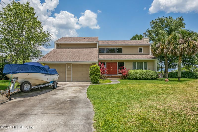 3771 Riveredge Dr, Jacksonville, FL 32277
