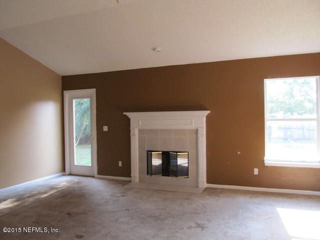 3777 August Crossing Ct, Jacksonville, FL 32210