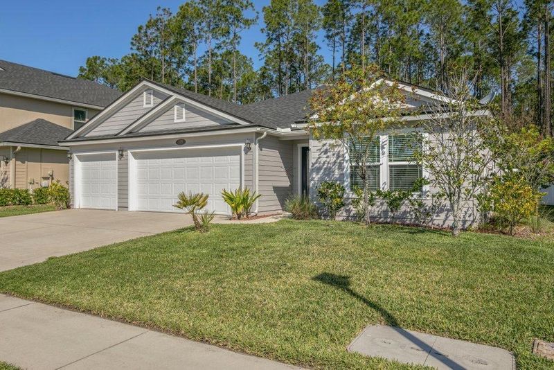 378 Grampian Highlands Dr, St Johns, FL 32259