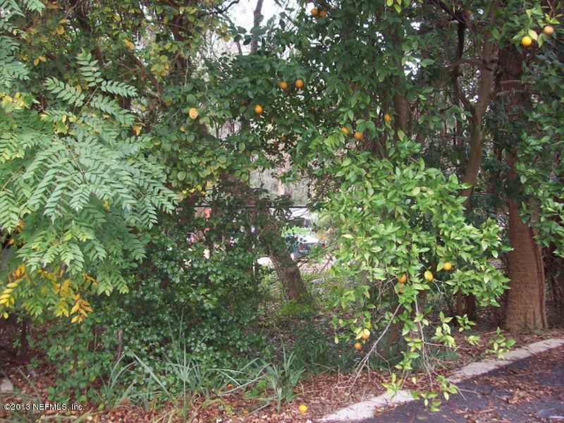 3782 Warrens Bluff Ln, Jacksonville, FL 32277
