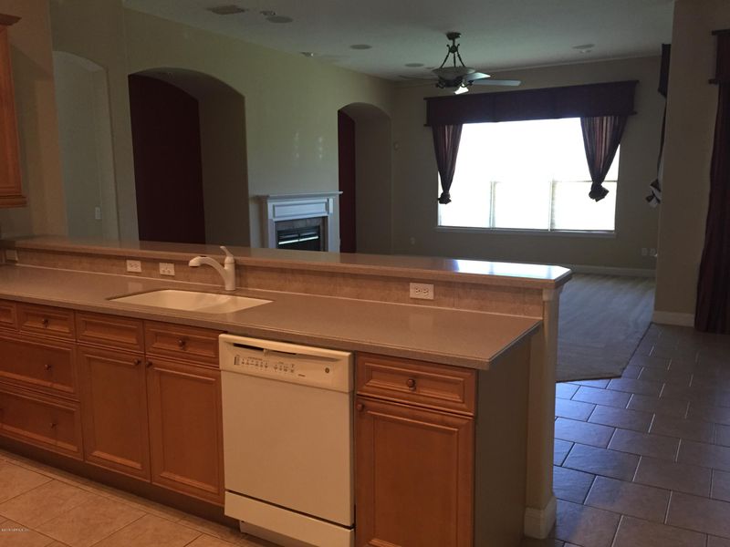 3787 Cardinal Oaks Cir, Orange Park, FL 32065