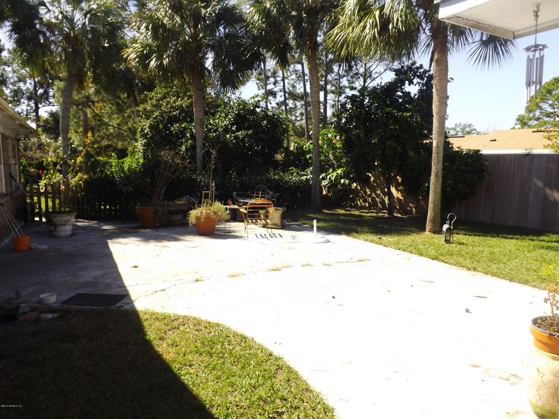 3792 Bramble Rd, Jacksonville, FL 32210
