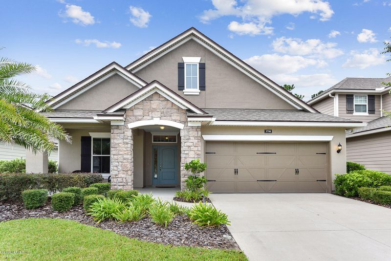3798 Burnt Pine Dr, Jacksonville, FL 32224