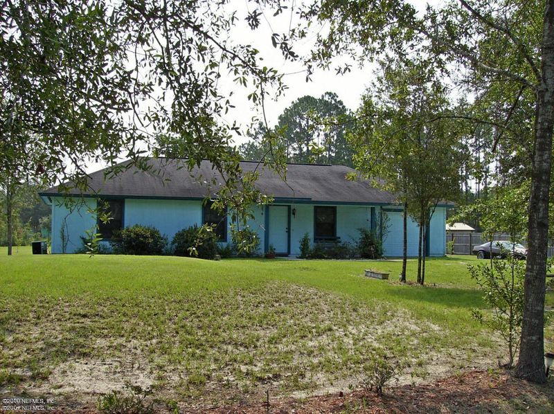 38 Azalea Ave, Middleburg, FL 32068
