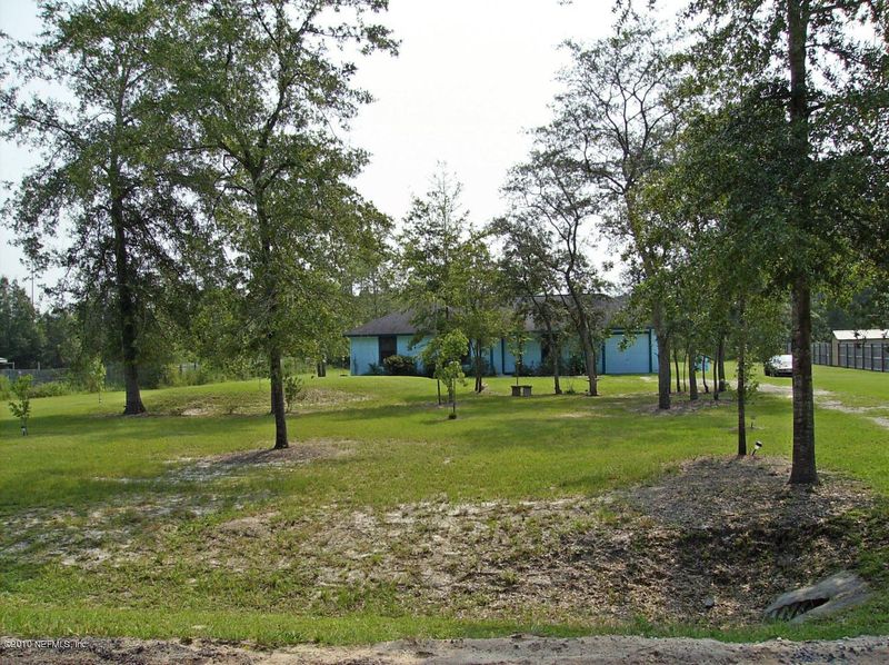 38 Azalea Ave, Middleburg, FL 32068