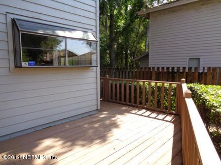 3800 Sandy Shores Dr, Jacksonville, FL 32277