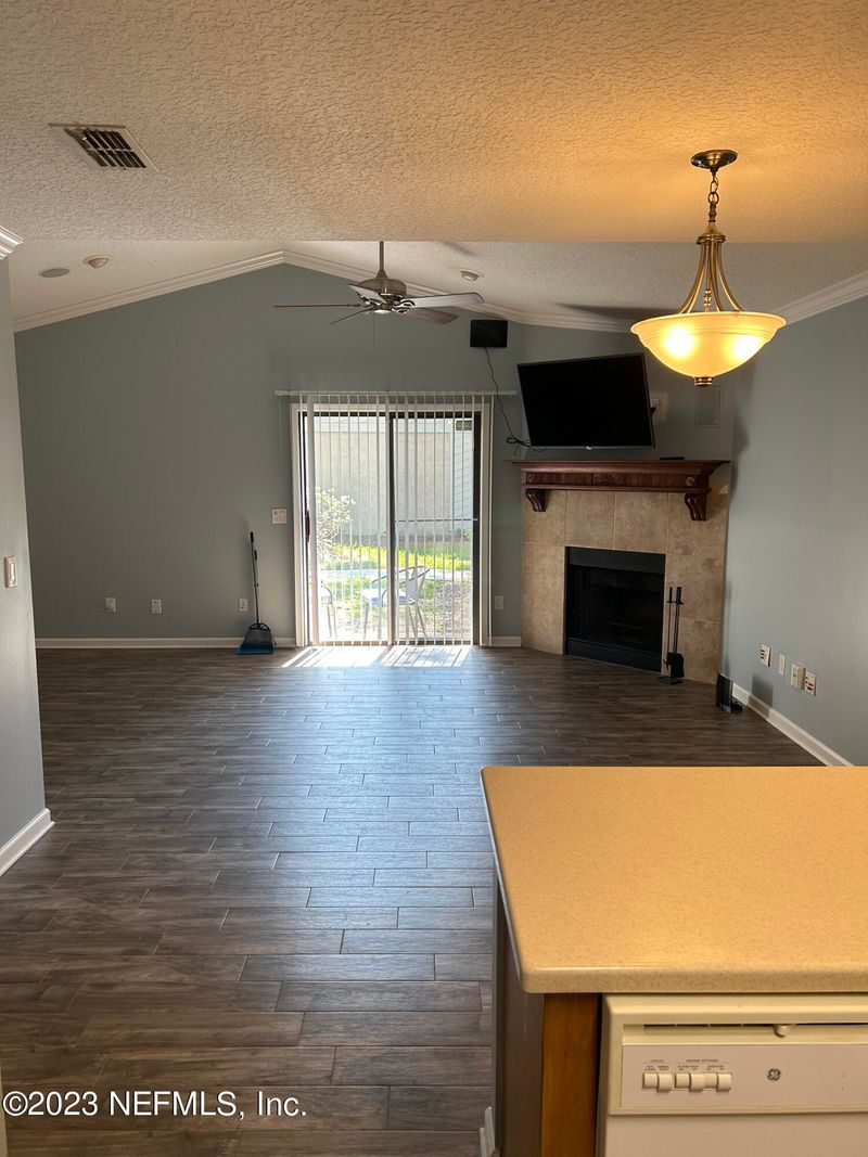 3801 Crown Point Rd #1021, Jacksonville, FL 32257