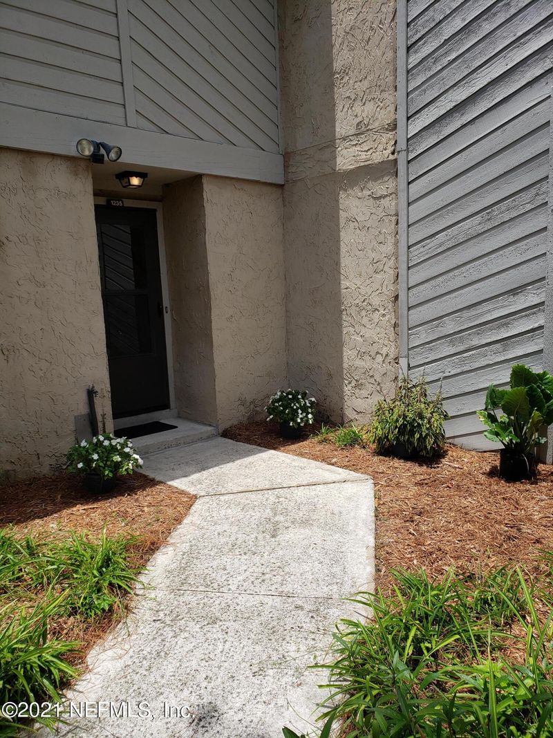 3801 Crown Point Rd #1235, Jacksonville, FL 32257