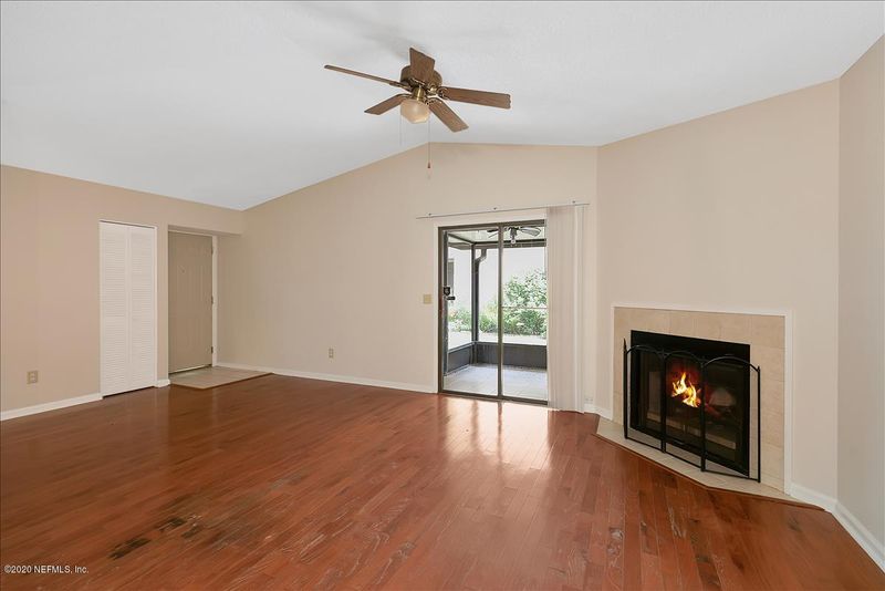 3801 Crown Point Rd #1254, Jacksonville, FL 32257