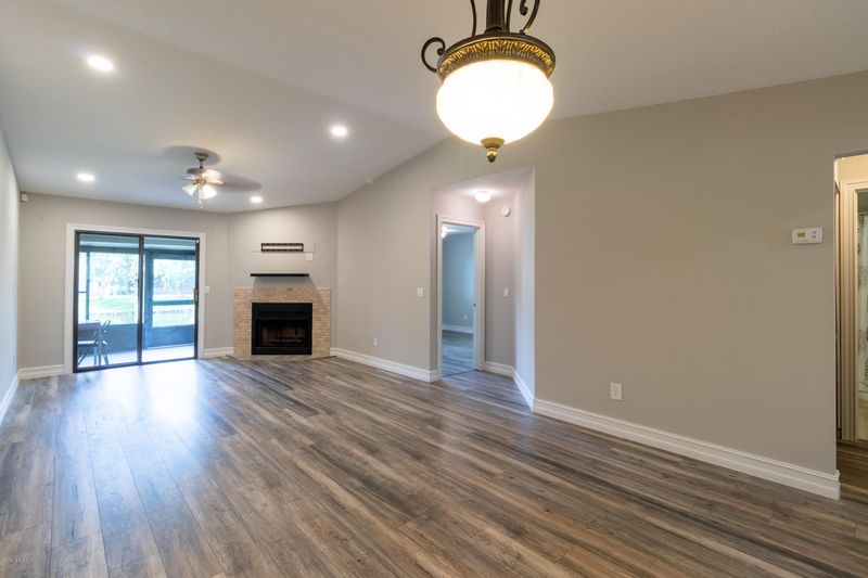 3801 Crown Point Rd #2074, Jacksonville, FL 32257