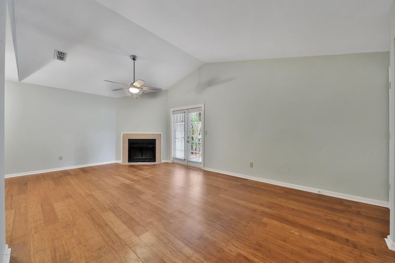 3801 Crown Point Rd #3013, Jacksonville, FL 32257