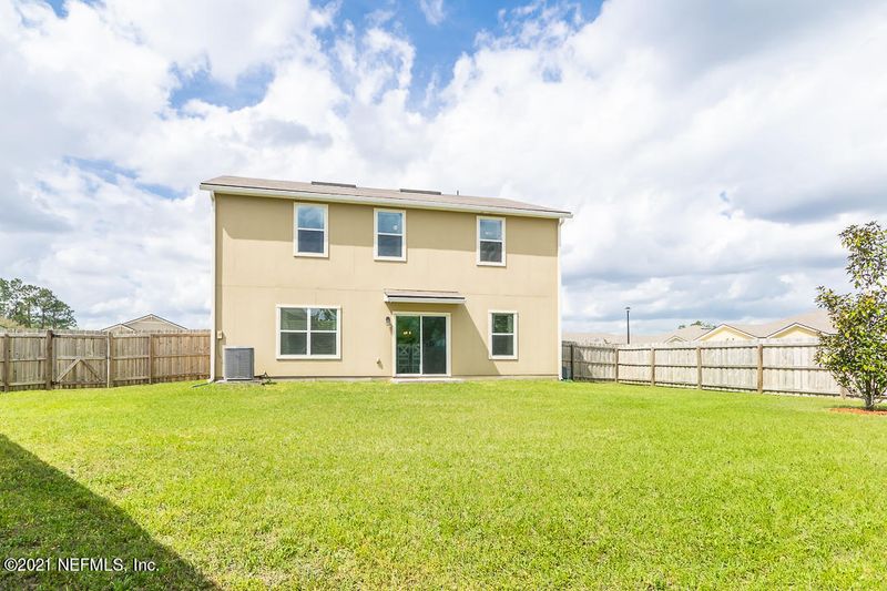 3803 Falcon Crest Dr, Green Cove Springs, FL 32043