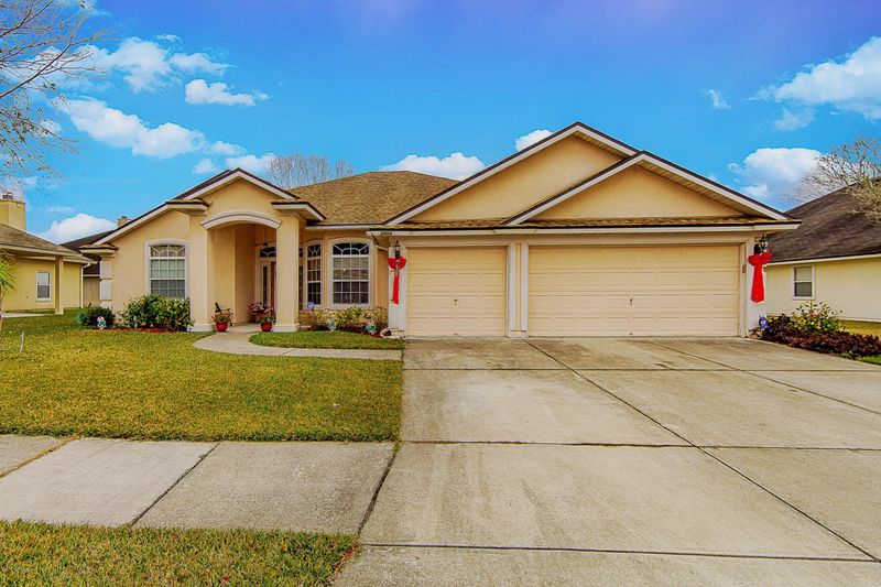 3803 Juliet Leia Cir, Jacksonville, FL 32218