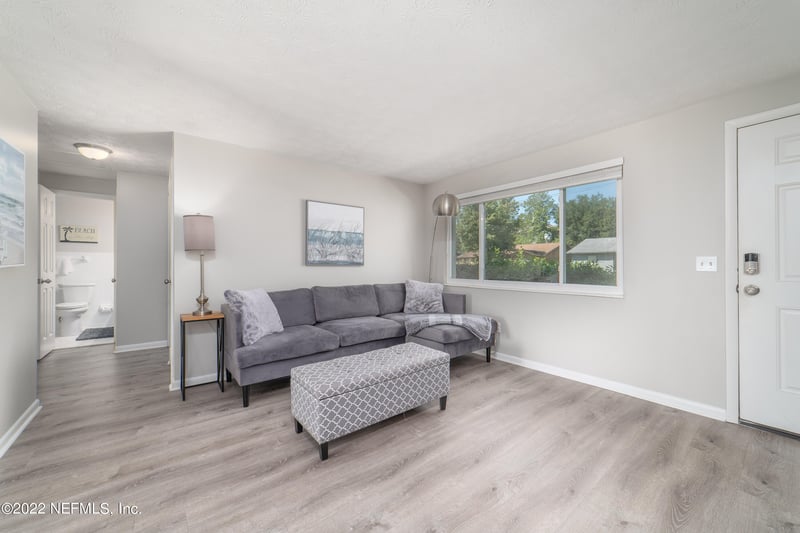 3805 Eunice Rd, Jacksonville, FL 32250