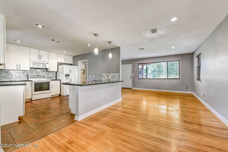 3811 Coronado Rd, Jacksonville, FL 32217