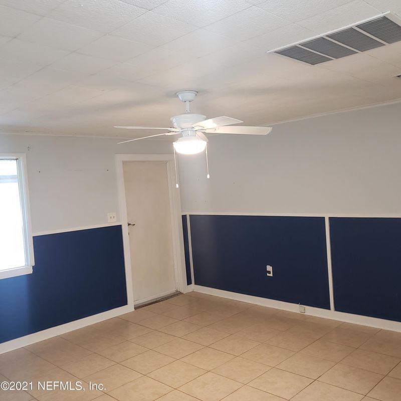 3812 Lewis Speedway, St Augustine, FL 32084