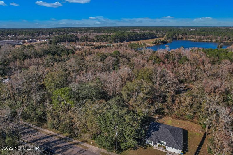 3815 Cedar Point Rd, Jacksonville, FL 32226