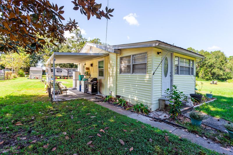 3820 Peck Rd, Green Cove Springs, FL 32043