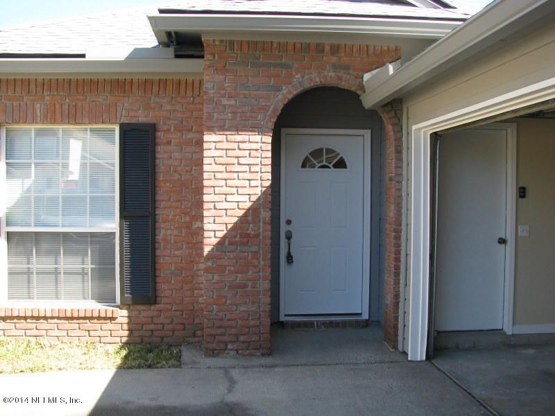 3831 Union Pacific Dr W, Jacksonville, FL 32246