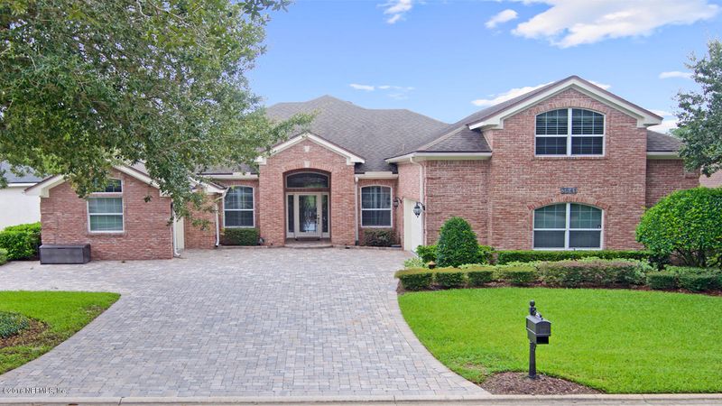 3841 Michaels Landing Cir E, Jacksonville, FL 32224