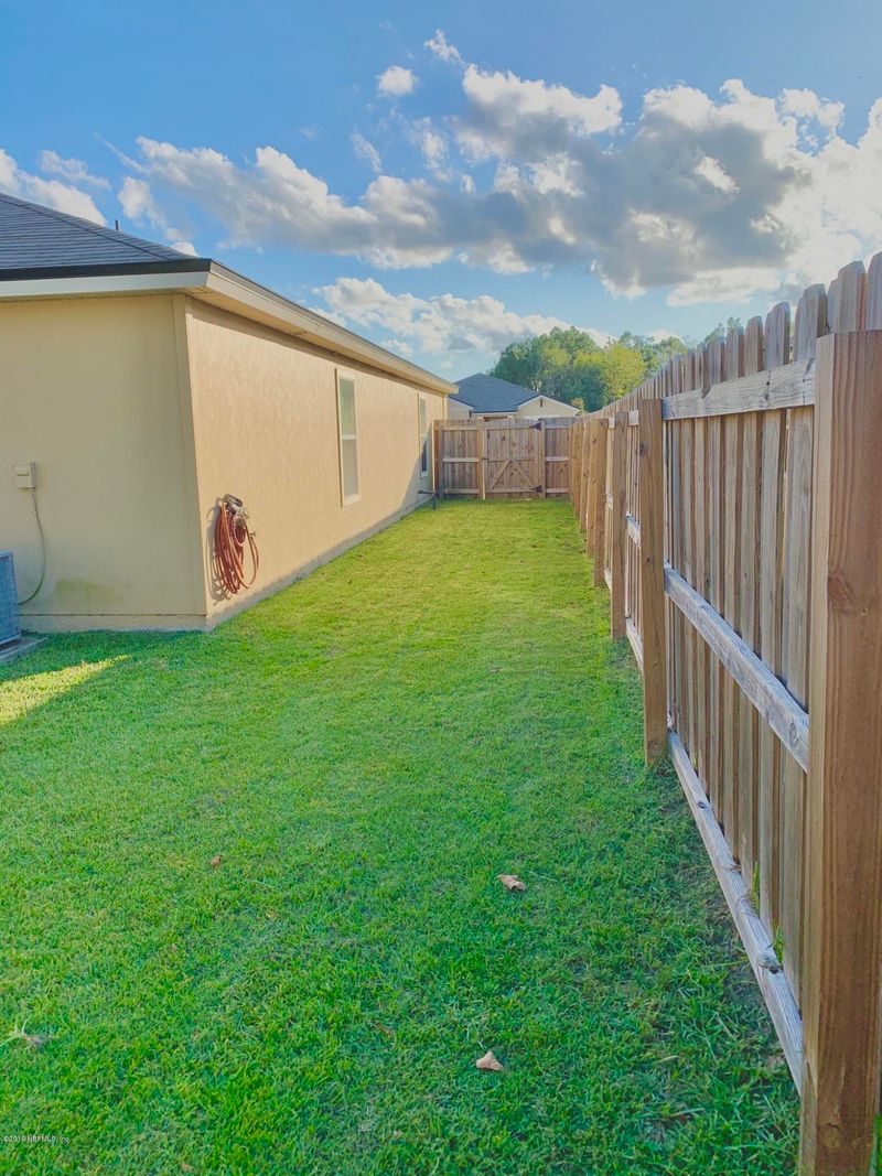 3843 Falcon Crest Dr, Green Cove Springs, FL 32043