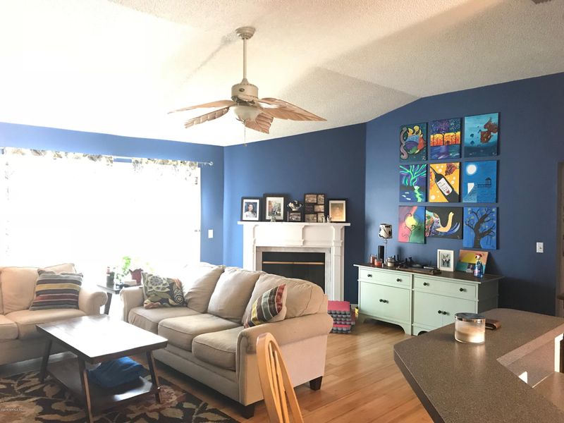 3846 Chapelgate Rd, Jacksonville, FL 32223