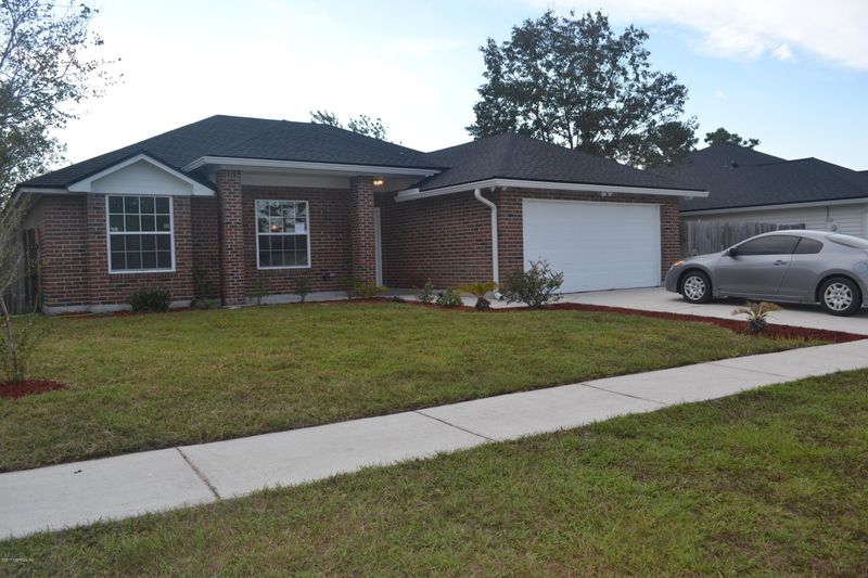 3850 Star Leaf Rd, Jacksonville, FL 32210