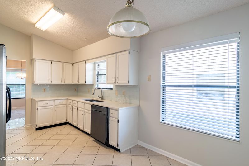 3853 Karissa Ann Pl E, Jacksonville, FL 32223